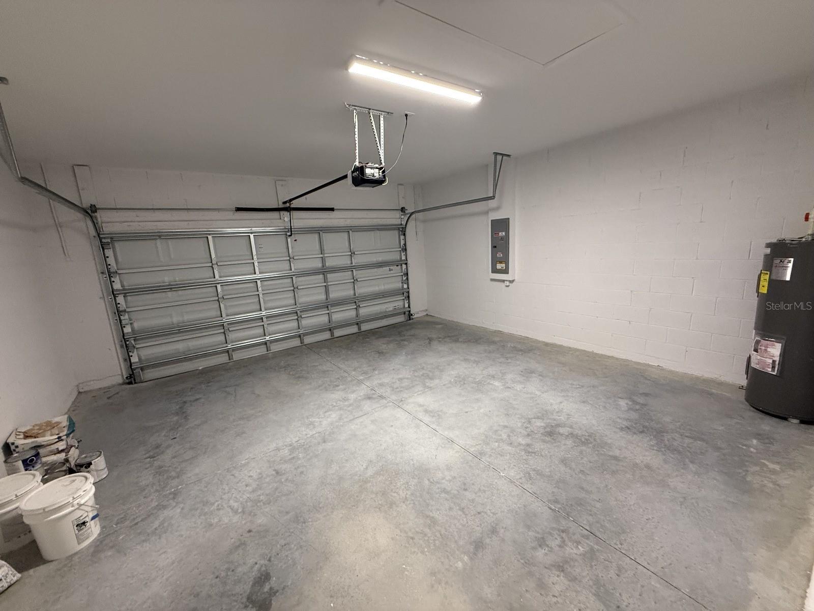 PORT CHARLOTTE SUB 08 - Residential Lease