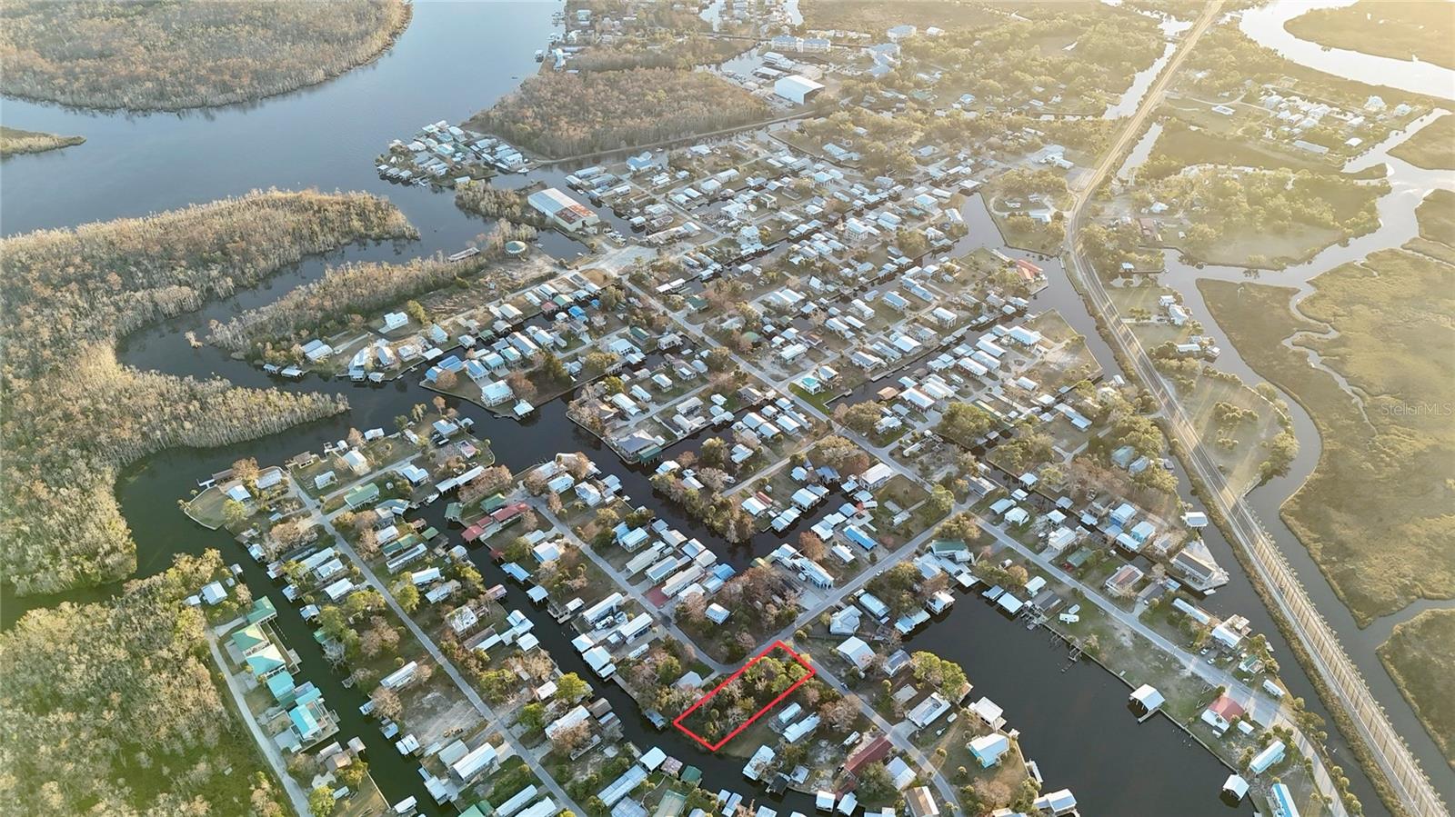 SUWANNEE SHORES ADD - Land