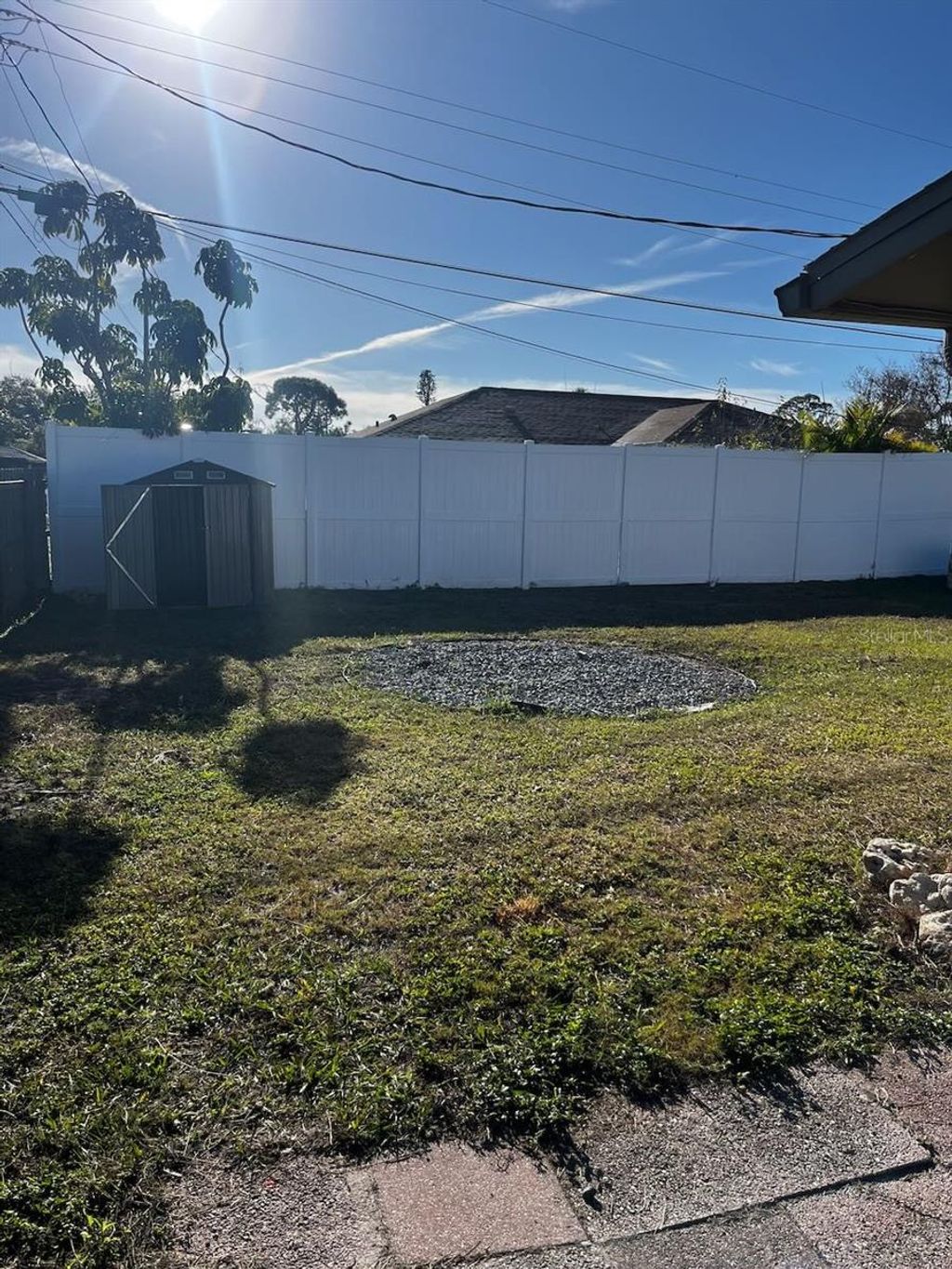 Photo of 425 Palmetto Drive, Venice, FL 34293 (MLS # A4677039)