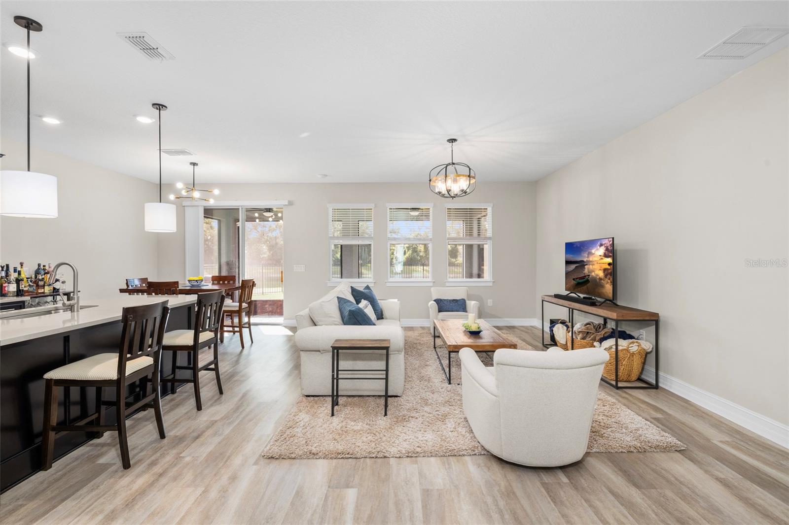 PROVIDENCE RESERVE - Residential