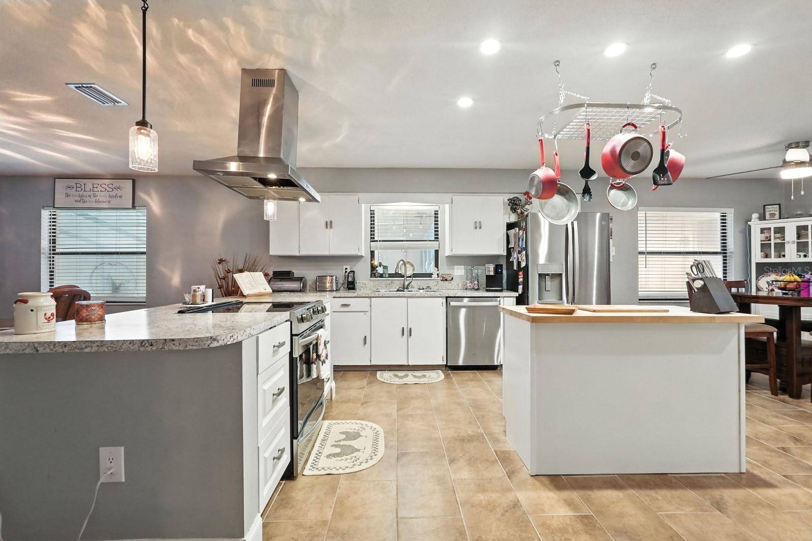 SPRUCE CREEK ESTATES UNIT 02 - Residential