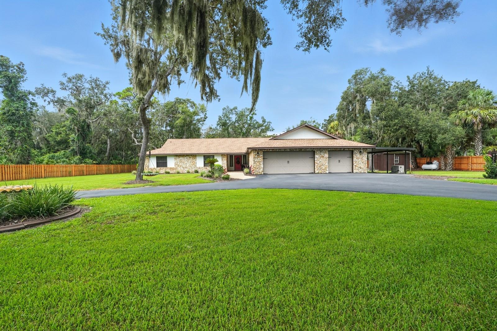 SPRUCE CREEK ESTATES UNIT 02 - Residential