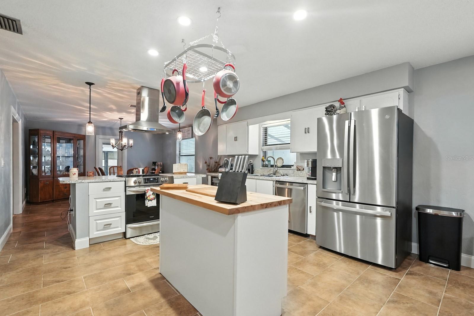 SPRUCE CREEK ESTATES UNIT 02 - Residential