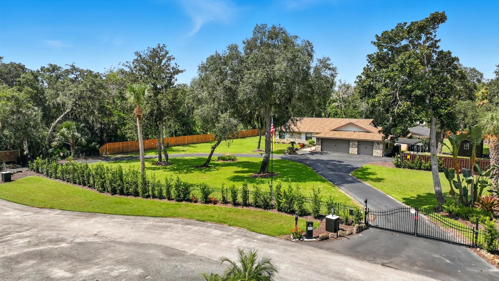 SPRUCE CREEK ESTATES UNIT 02 - Residential