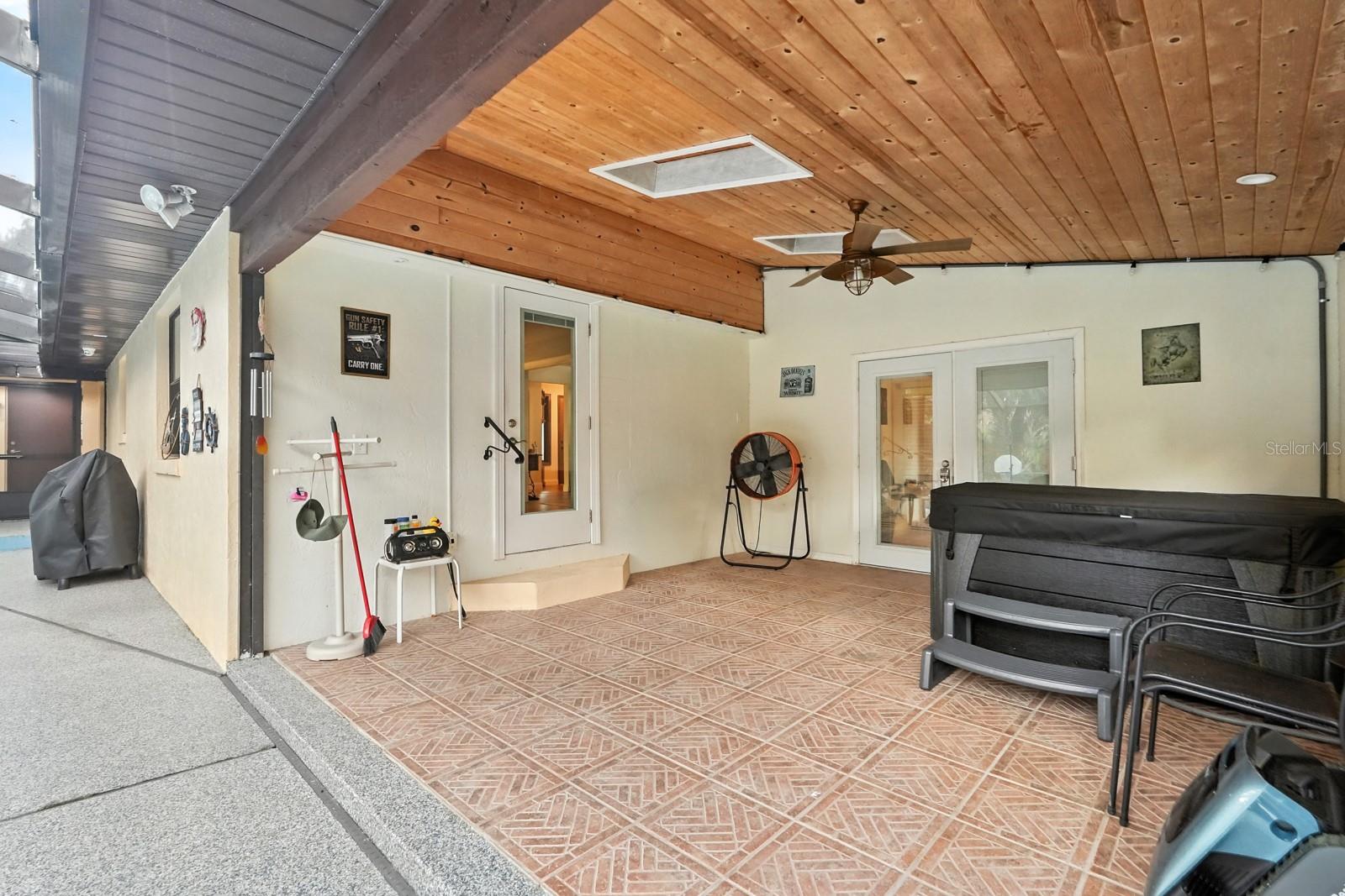 SPRUCE CREEK ESTATES UNIT 02 - Residential