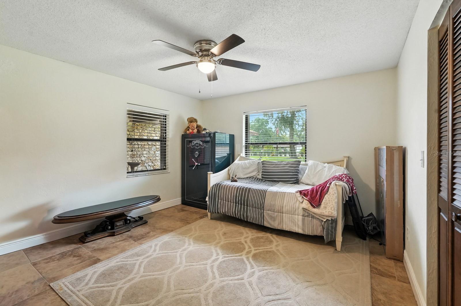 SPRUCE CREEK ESTATES UNIT 02 - Residential