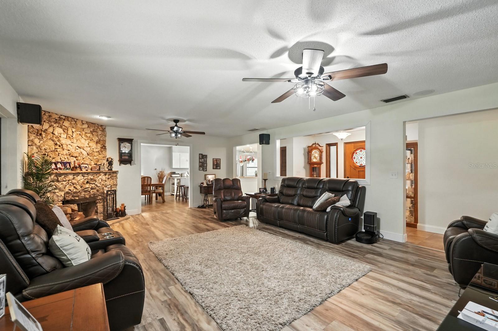 SPRUCE CREEK ESTATES UNIT 02 - Residential