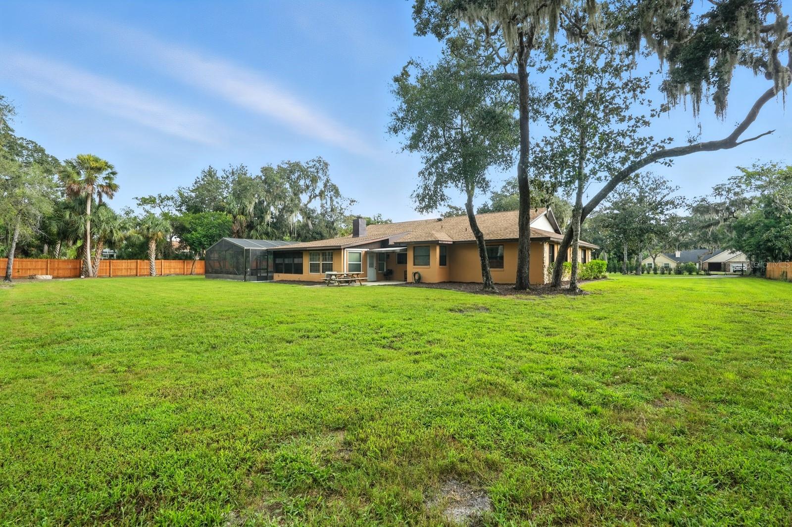 SPRUCE CREEK ESTATES UNIT 02 - Residential