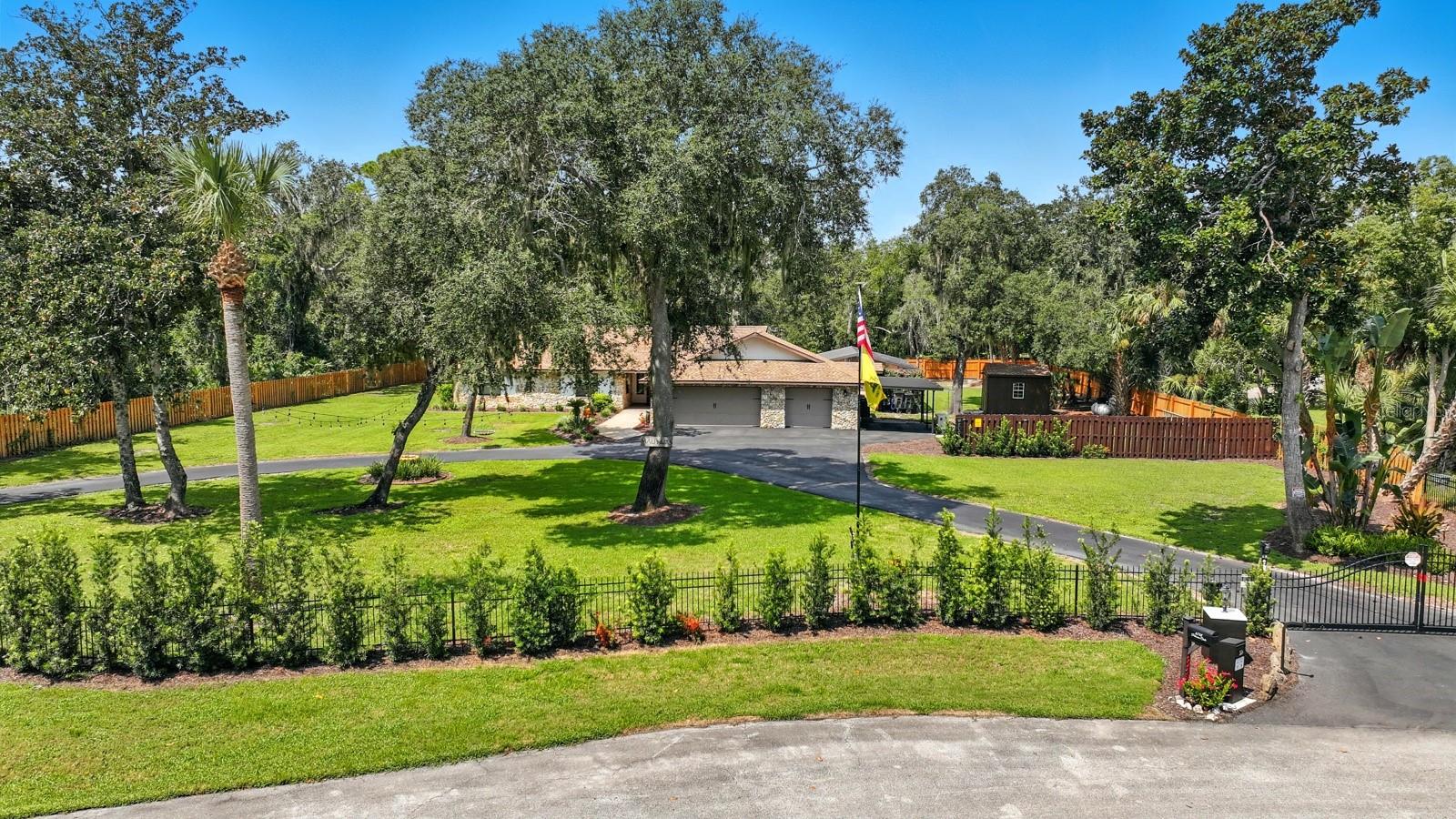 SPRUCE CREEK ESTATES UNIT 02 - Residential