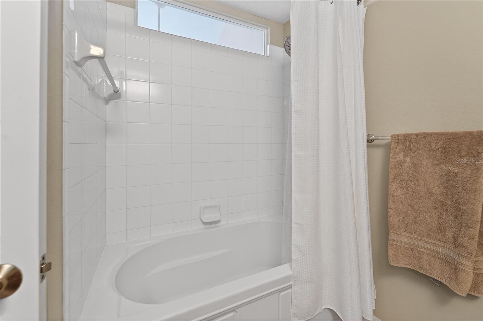 BAHIA BEACH TWNHMS PH 1A - Residential