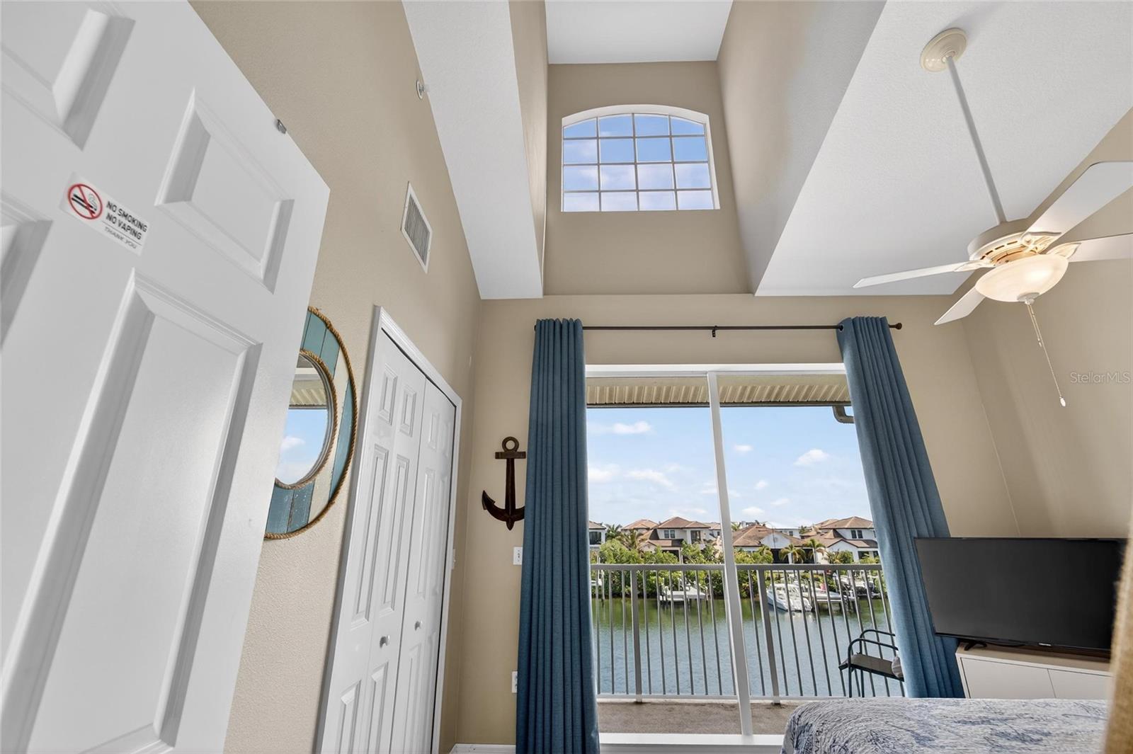 BAHIA BEACH TWNHMS PH 1A - Residential