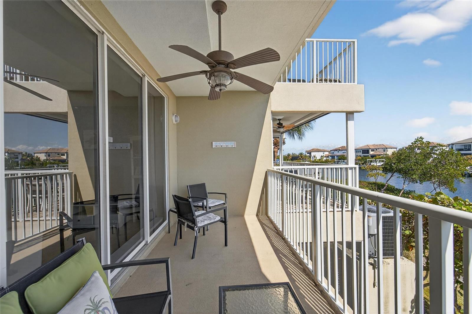 BAHIA BEACH TWNHMS PH 1A - Residential