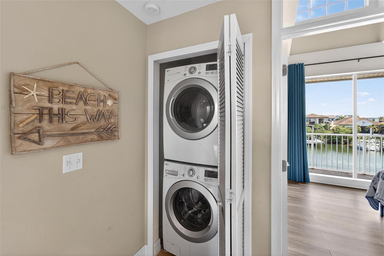 BAHIA BEACH TWNHMS PH 1A - Residential