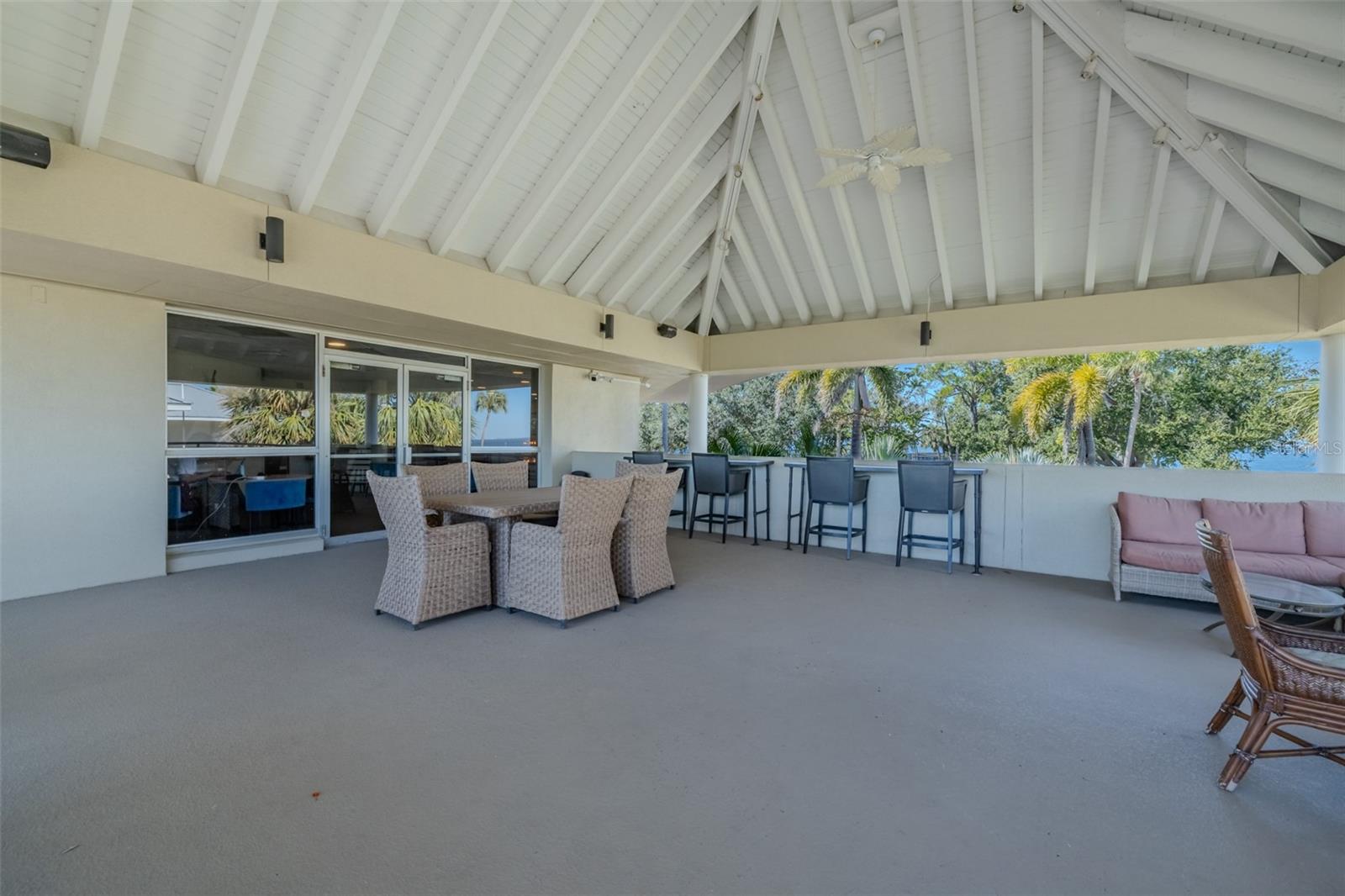 BAHIA BEACH TWNHMS PH 1A - Residential