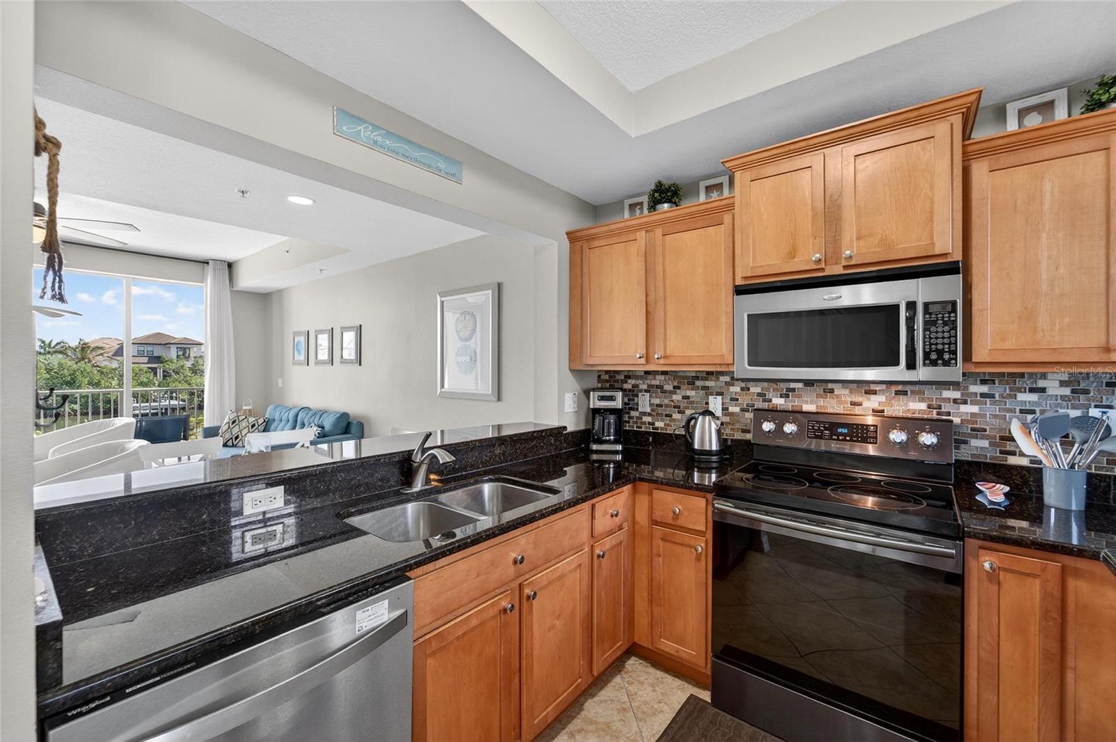 BAHIA BEACH TWNHMS PH 1A - Residential