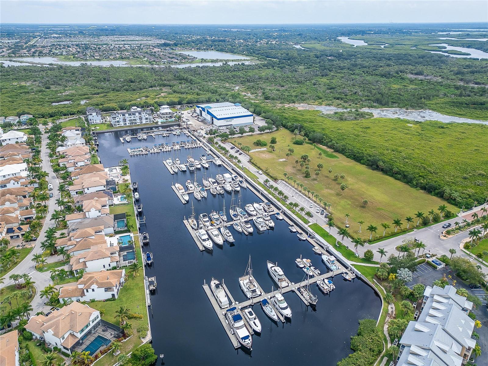 BAHIA BEACH TWNHMS PH 1A - Residential