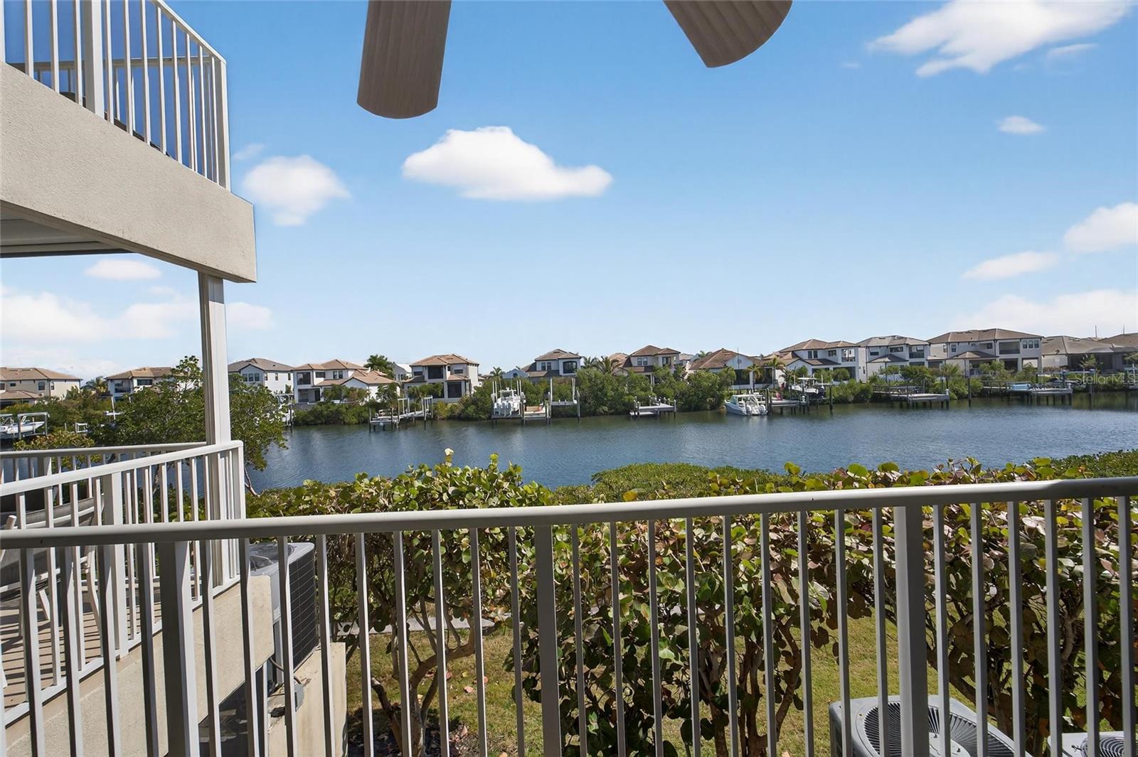 BAHIA BEACH TWNHMS PH 1A - Residential