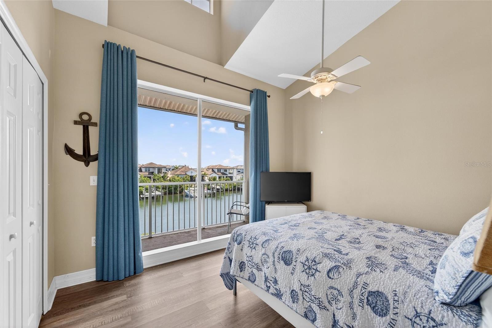 BAHIA BEACH TWNHMS PH 1A - Residential