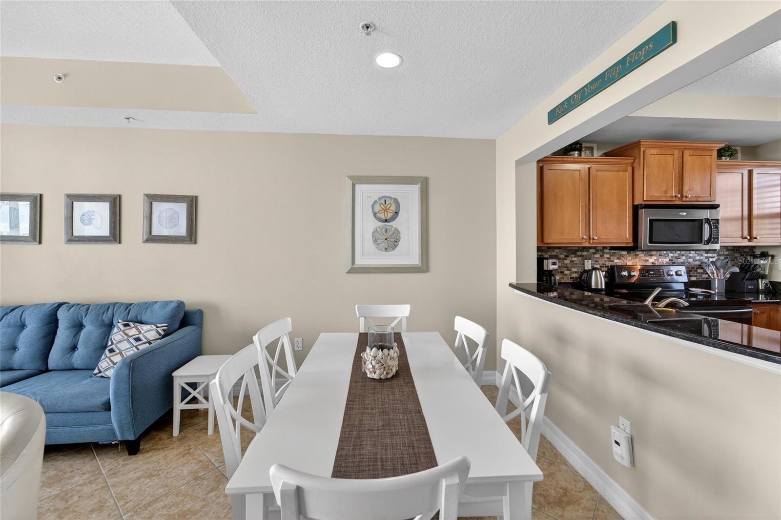 BAHIA BEACH TWNHMS PH 1A - Residential