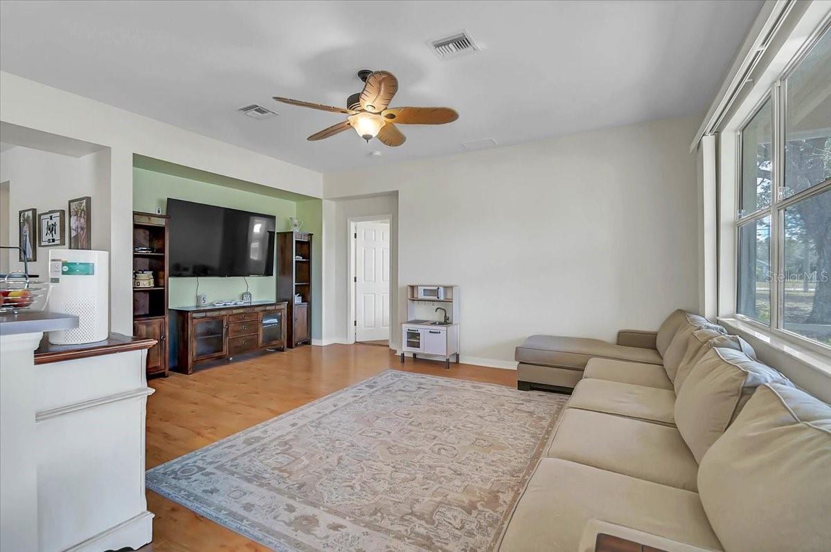 PUNTA GORDA ISLES SEC 20 - Residential