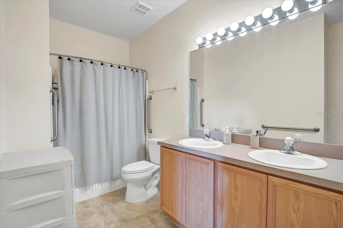 PUNTA GORDA ISLES SEC 20 - Residential