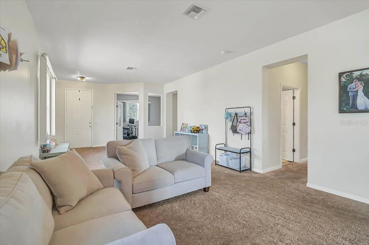 PUNTA GORDA ISLES SEC 20 - Residential