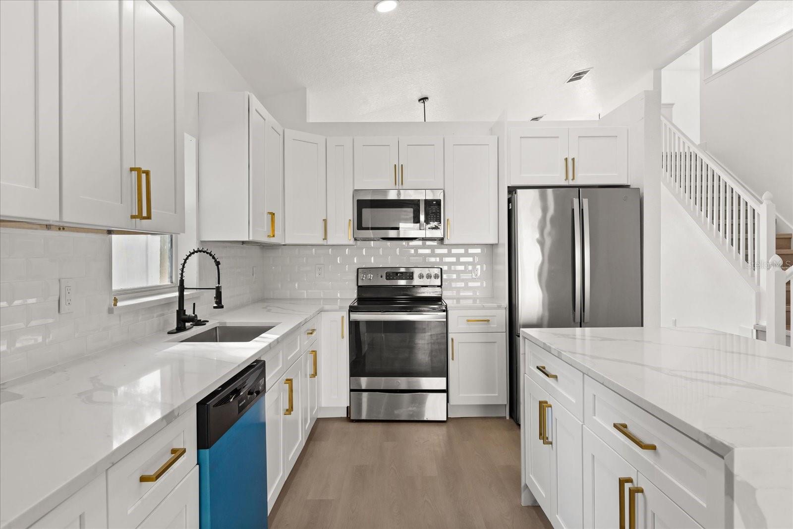 CELERY KEY - Residential