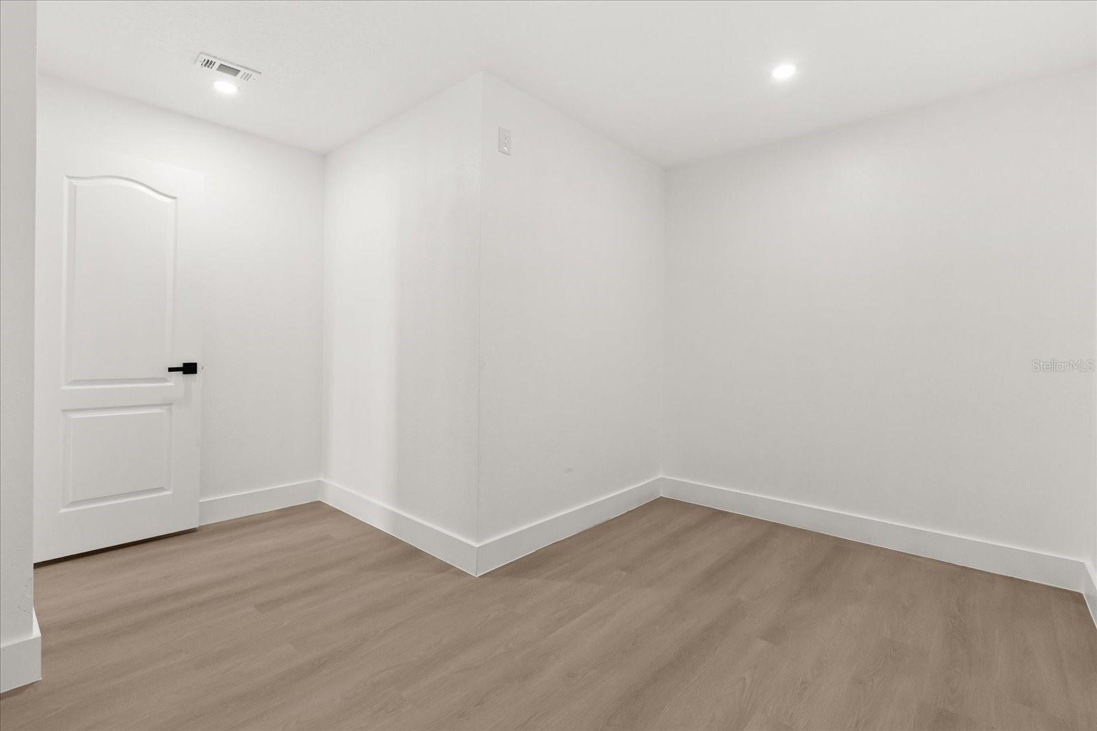 CELERY KEY - Residential