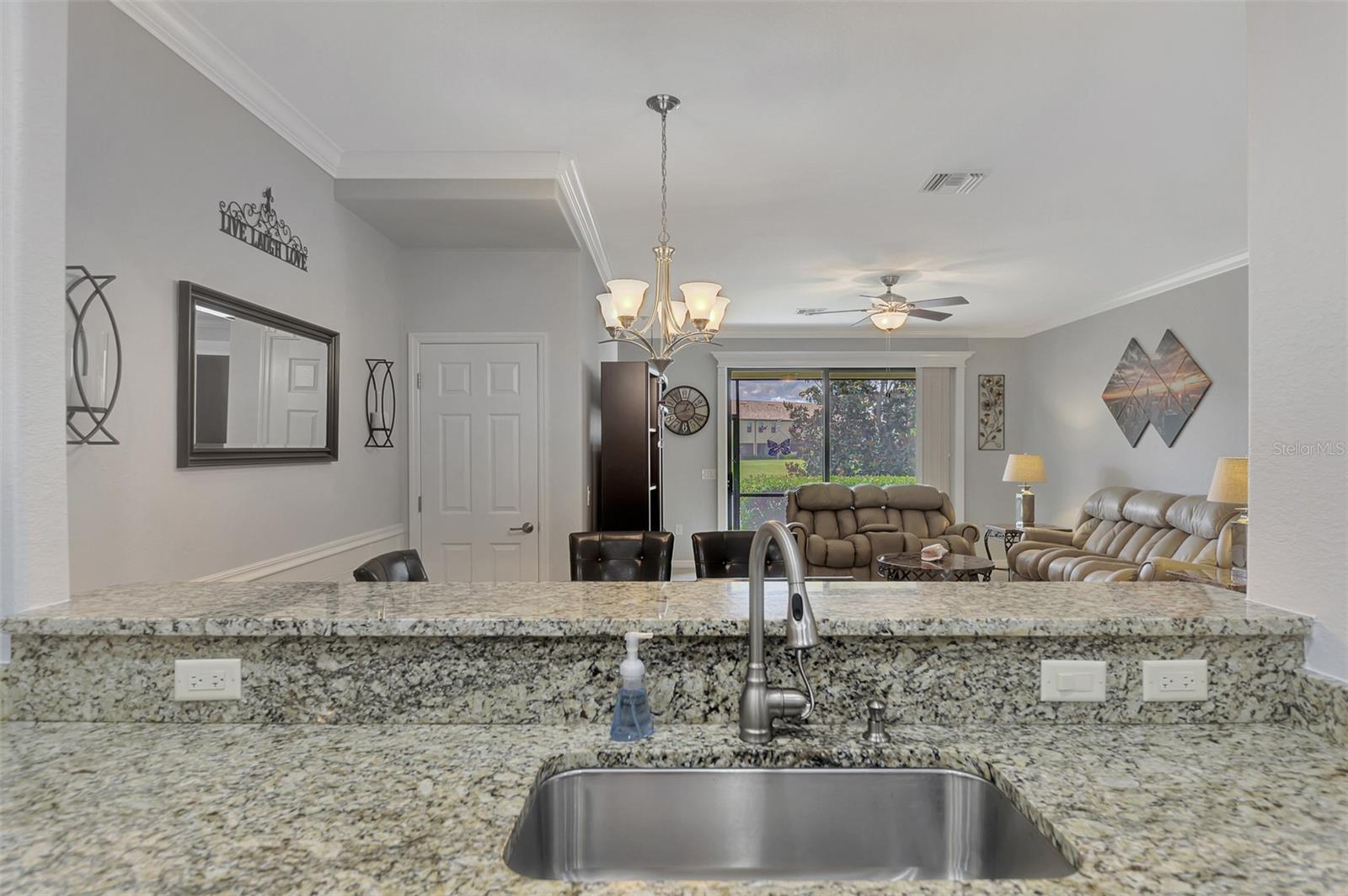 GRAN PARADISO - Residential Lease