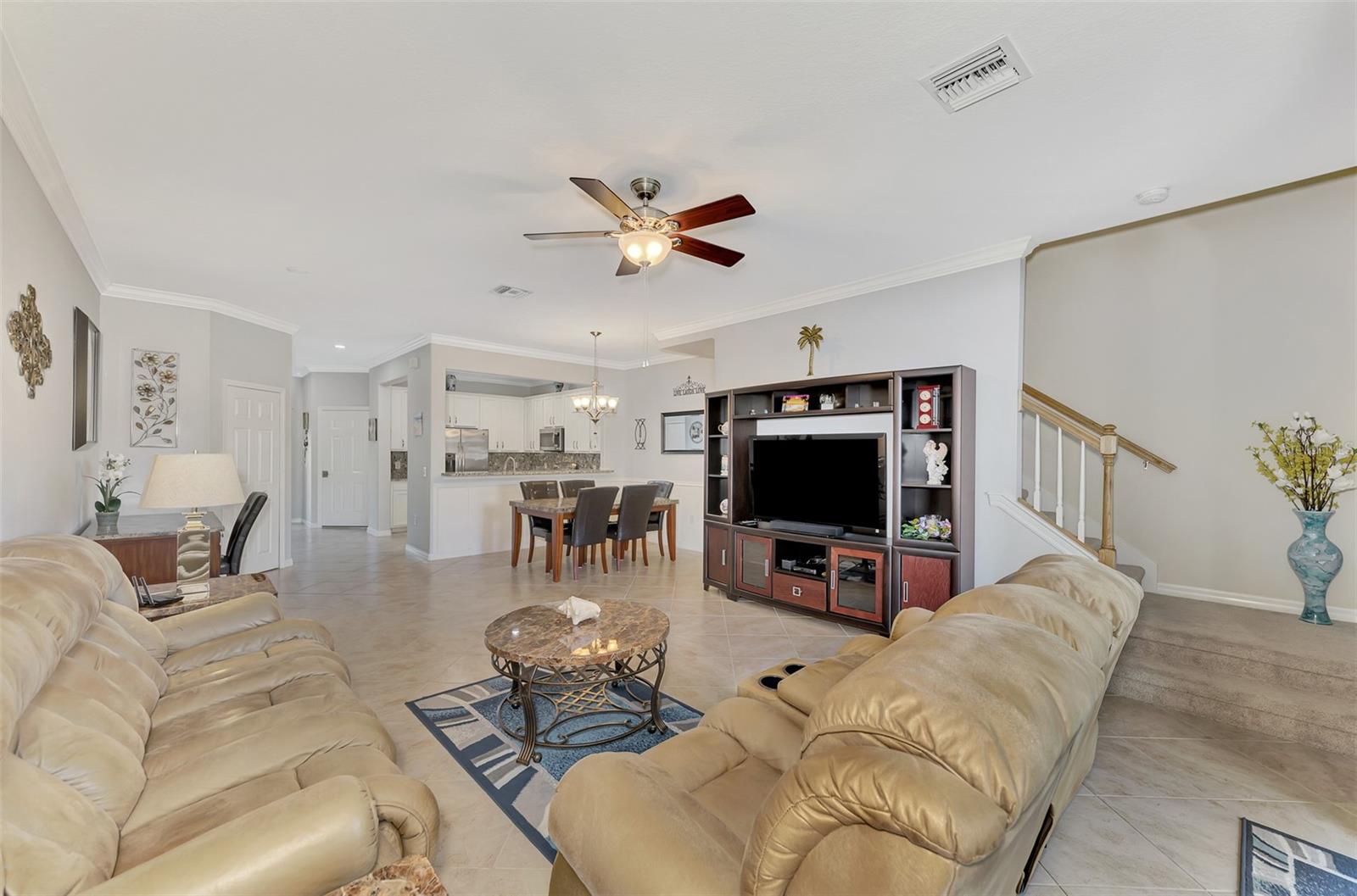 GRAN PARADISO - Residential Lease