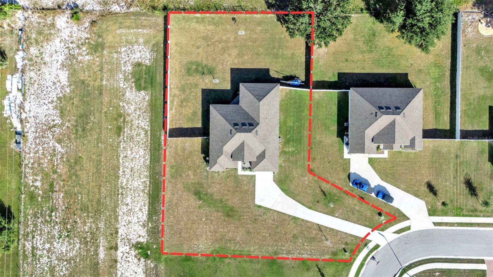 ESTATES/SIXTY - Residential