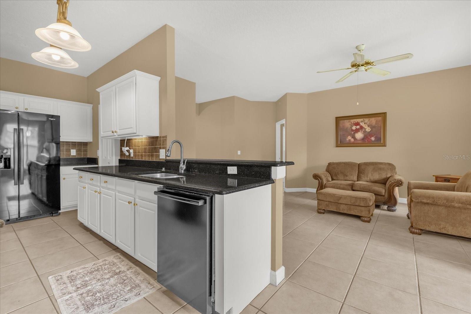ALOMA WOODS PH 2 - Residential