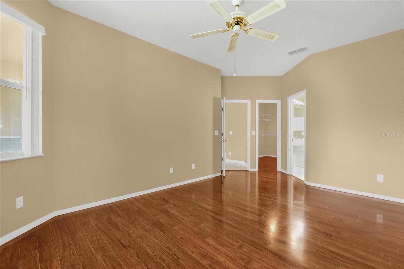 ALOMA WOODS PH 2 - Residential