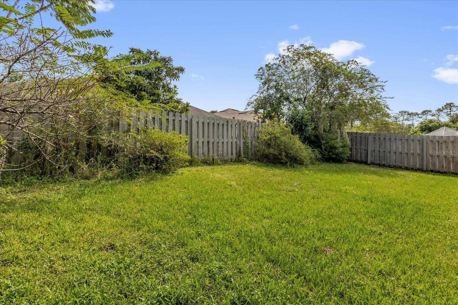 ALOMA WOODS PH 2 - Residential
