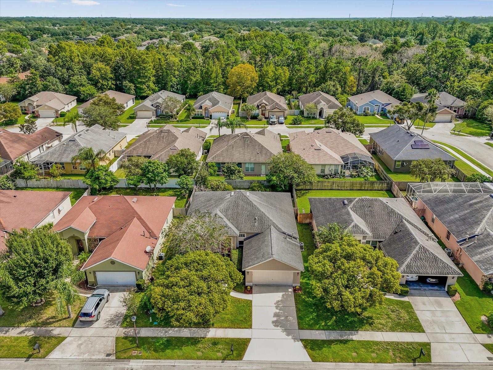 ALOMA WOODS PH 2 - Residential