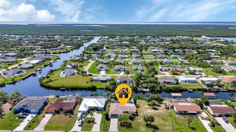 A home in PORT CHARLOTTE