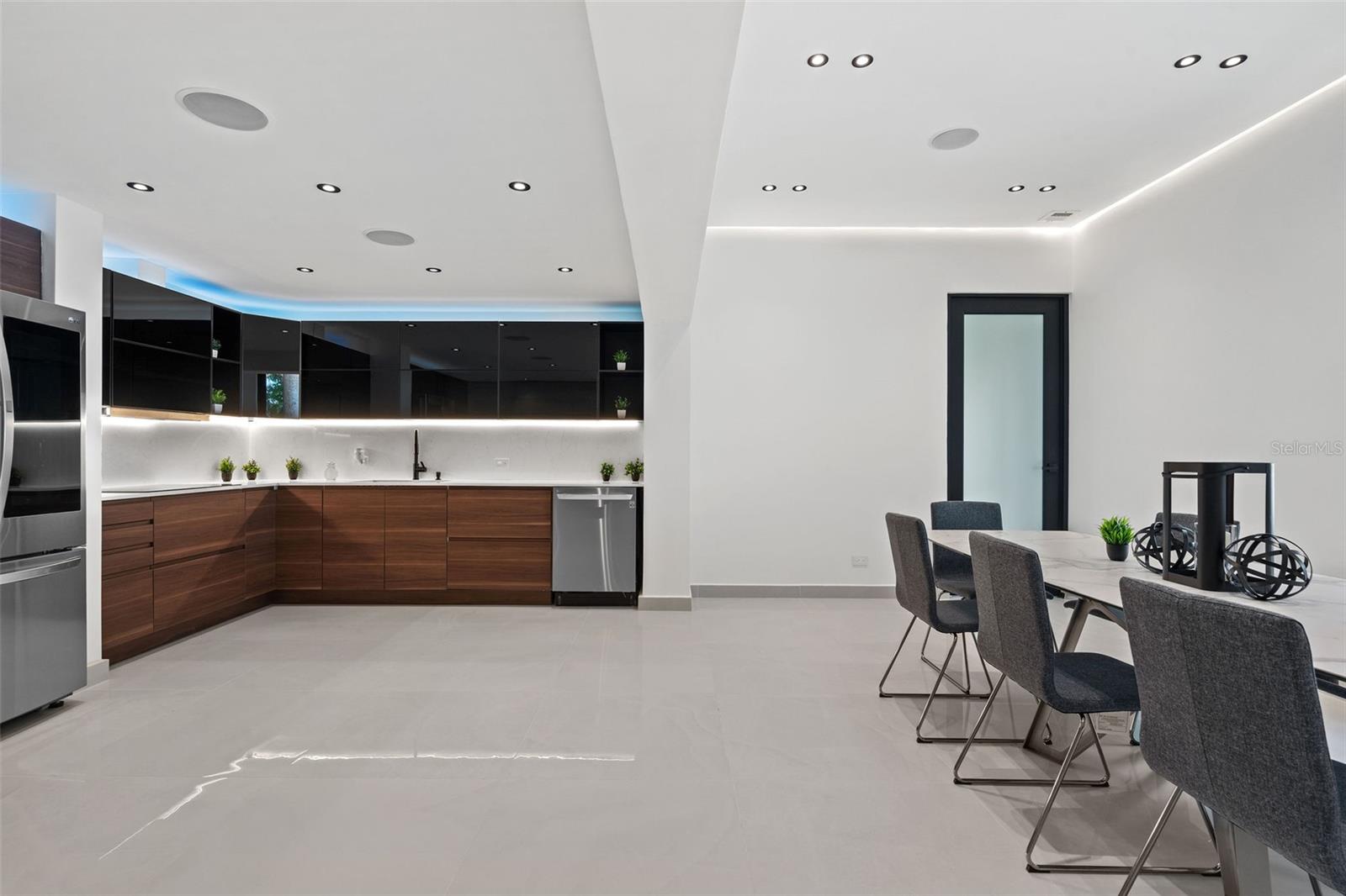 DORADO DEL MAR - Residential