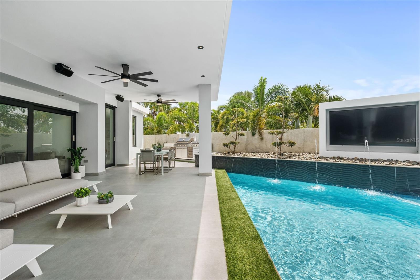 DORADO DEL MAR - Residential