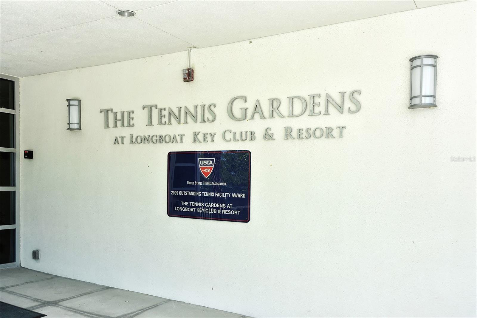 BAY ISLES - Residential