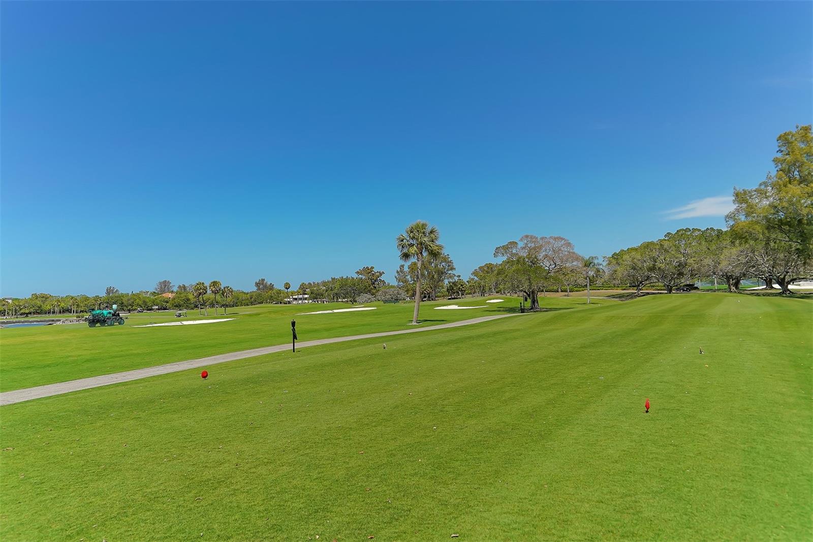 BAY ISLES - Residential