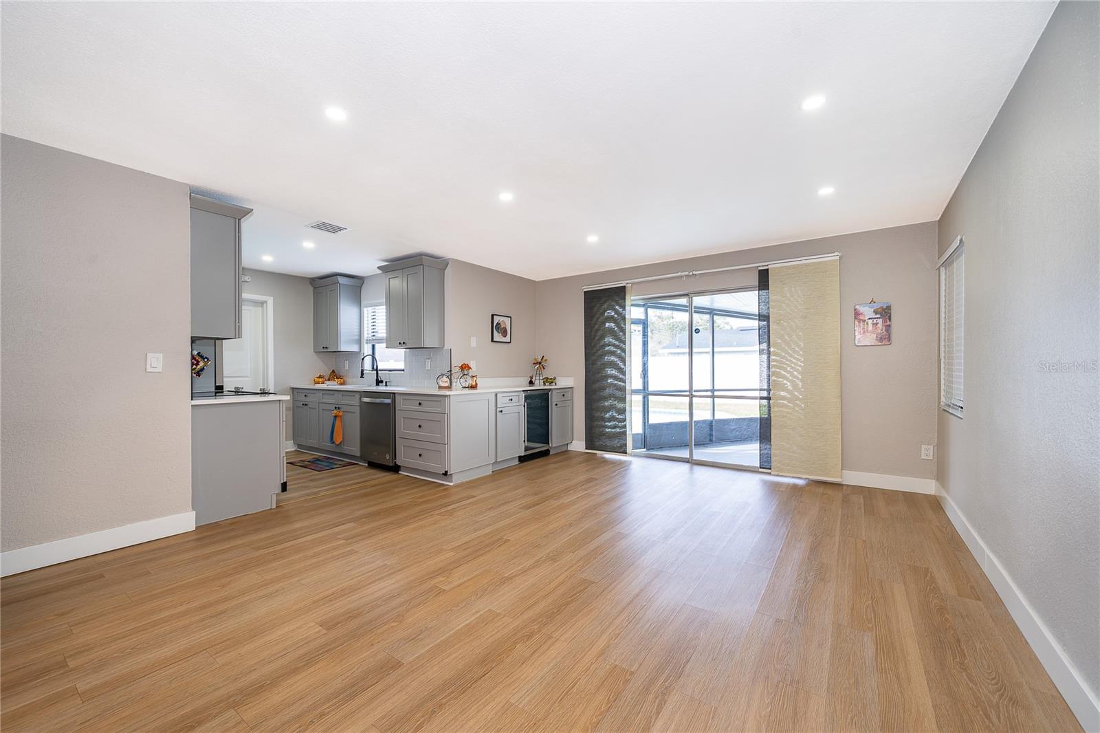 CONWAY HILLS - Residential Lease