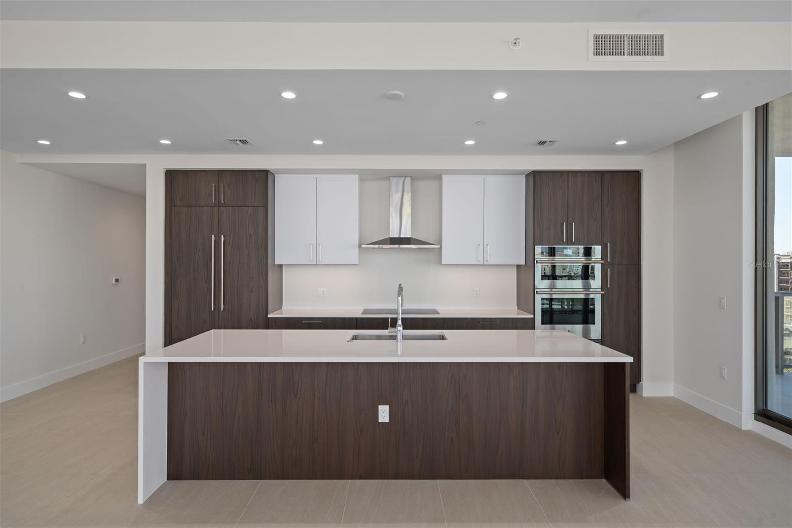 ART HOUSE A CONDOMINIUM UNIT 1001 - Residential