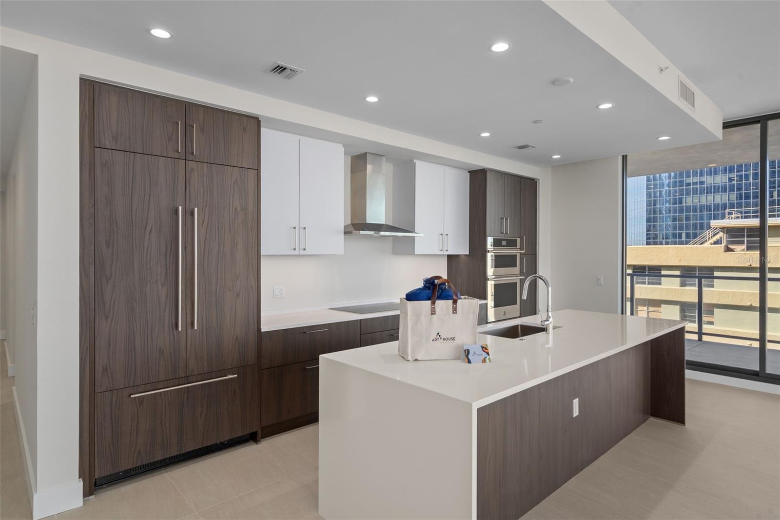 275 1ST AVENUE S 1001