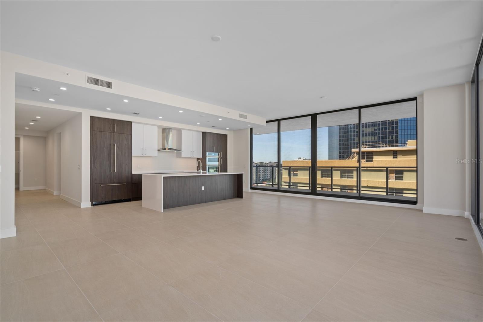 ART HOUSE A CONDOMINIUM UNIT 1001 - Residential