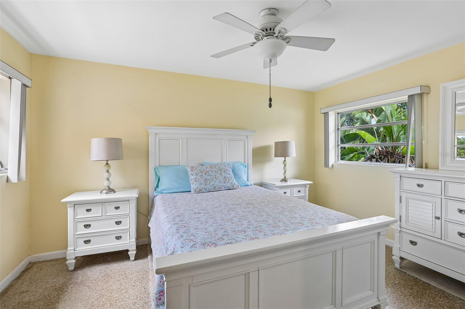 RICHMOND HILL - Residential