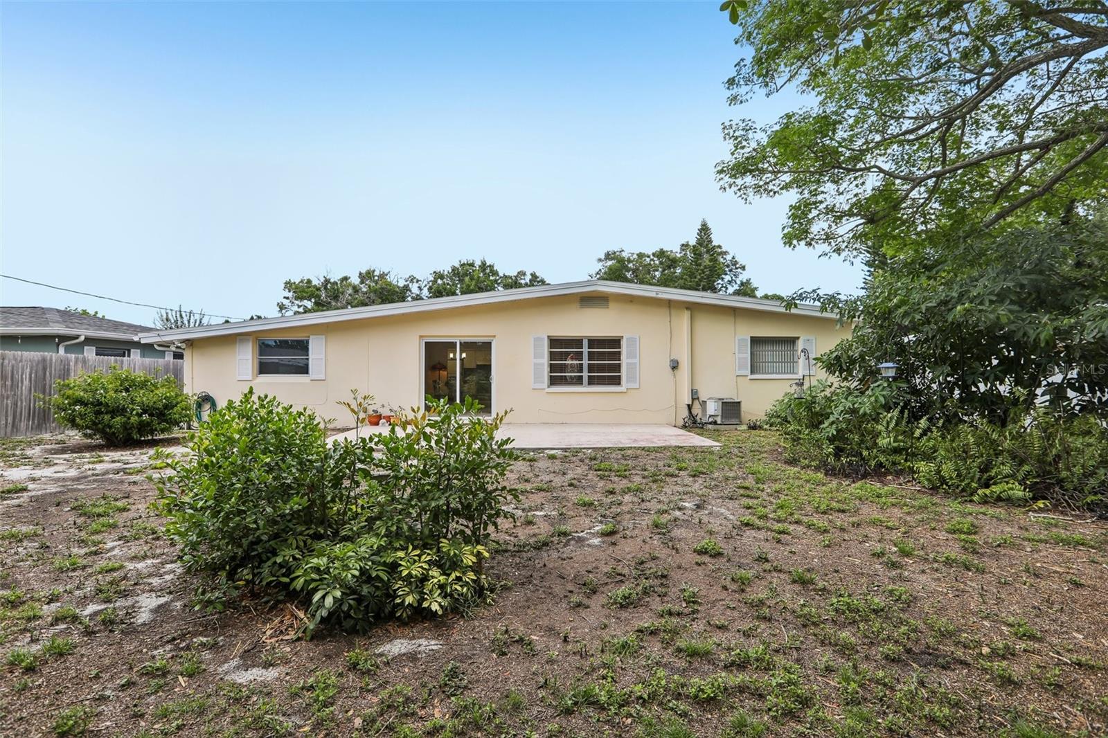 RICHMOND HILL - Residential