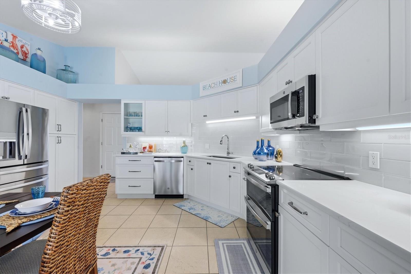 CAPE HAZE WINDWARD - Residential