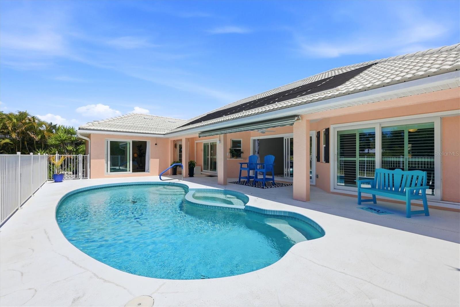 CAPE HAZE WINDWARD - Residential