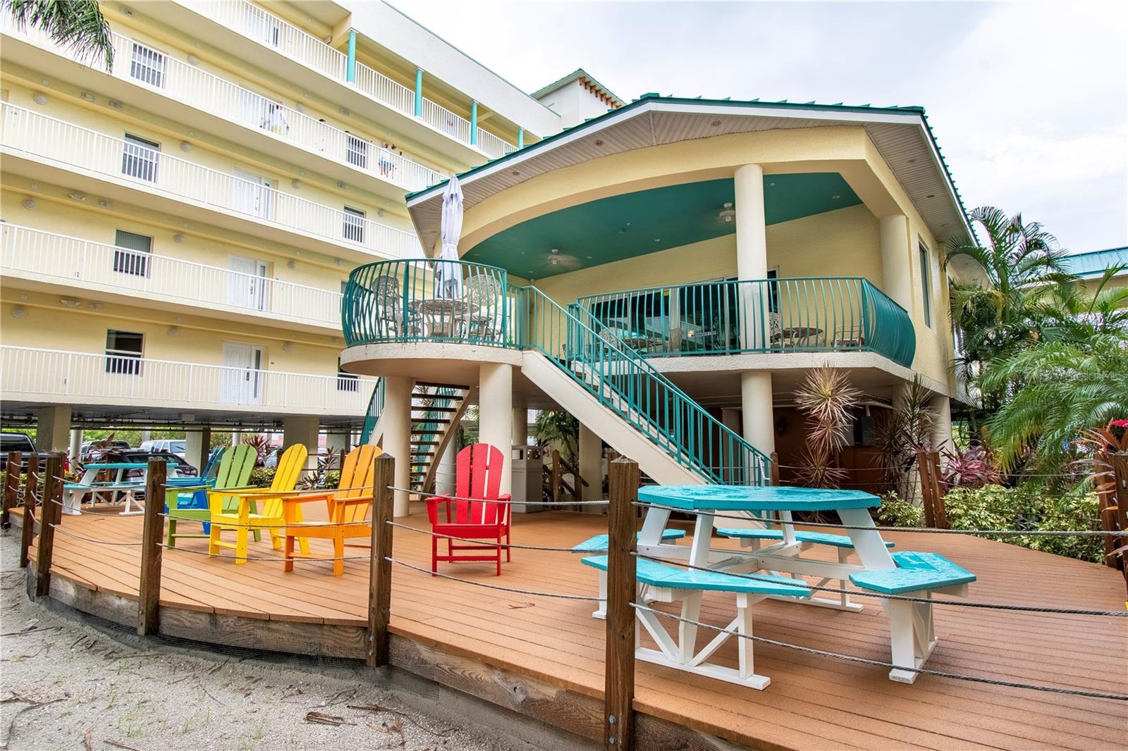 SUNSET VISTAS CONDO HOTEL ON THE GULF - Residential