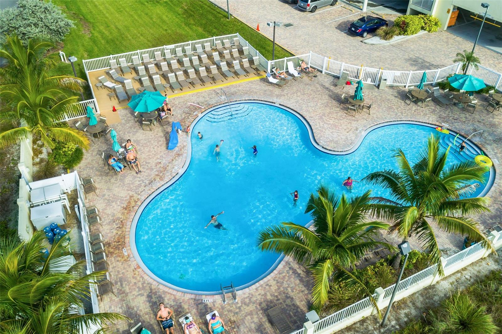 SUNSET VISTAS CONDO HOTEL ON THE GULF - Residential